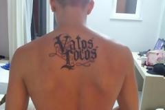 Τι συμβολίζει το εμπνευσμένο από γνωστή συμμορία τατουάζ του μαχαιροβγάλτη ανιματέρ