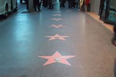 Αιδηψός: Θέλει να φτιάξει παλάτι που θα φιλοξενεί τους αστέρες του Χόλιγουντ! [Video]