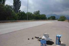 Απίστευτο: Προειδοποιούν για τη λακκούβα με… λεκάνη τουαλέτας