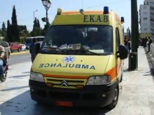 Φωτογραφία για Απελπισμένος γέροντας έκοψε τις φλέβες του στους Κουνάβους