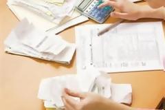 Δαπάνες που καίνε: Πoια έξοδά μας θα γίνουν οι… «ρουφιάνοι» της εφορίας!