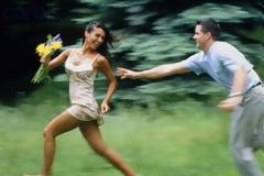 Σχέσεις:10 «μυστικά» για να τρέχει πίσω σου…