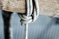 Aυτοκτόνησε ακριβώς τρία χρόνια μετά τον θάνατο του παιδιού της!