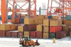 Eurostat: Έλλειμμα 3,7 δισ. ευρώ στο εμπορικό ισοζύγιο της Ελλάδας