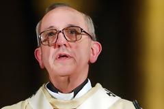 ''Το χρήμα πρέπει να υπηρετεί, όχι να κυβερνά''