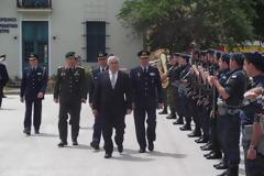 Κέντρο Του... Πολεμικού Ναυτικού Η Λάρισα;