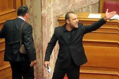 Απεβλήθη από την Ολομέλεια ο βουλευτής της Χρυσής Αυγής Π. Ηλιόπουλος