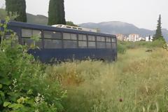 Σύγκρουση λεωφορείου της Πολεμικής Αεροπορίας με επιβατικό