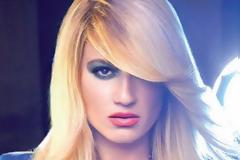 Οι λυγμοί της Σκορδά για τη φωτογραφία που πόσταρε η Λίζα Δουκακάρου στο twitter!