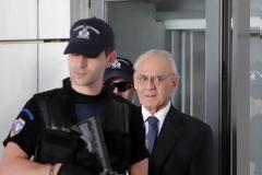 Χαμός στη δίκη Tσοχατζόπουλου - Έξαλλος ο Άκης, απείλησε να τον αποβάλει ο πρόεδρος!