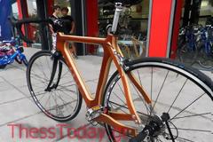 Tο πρώτο ελληνικό ξύλινο ποδήλατο