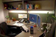 Apple: Εμεινε 20 λεπτά περισσότερο- Toν απείλησαν με απόλυση!