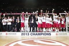 ΠΑΓΚΟΣΜΙΑ ΥΠΟΚΛΙΣΗ ΣΤΟ ΜΕΓΑΛΕΙΟ ΤΟΥ ΠΡΩΤΑΘΛΗΤΗ ΕΥΡΩΠΗΣ!