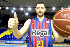 Παρουσίασε τον Μαυροκεφαλίδη η Μπαρτσελόνα