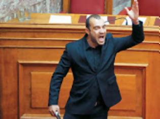 Φωτογραφία για Φασισμός και αλητεία στη Βουλή... !!!