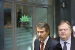 ΠΑΣΟΚ - Εκτός απ’ τα οικονομικά, «ζεματάνε» και οι δημοσκοπήσεις...!!!