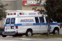 Η.Π.Α.: Αυτοκίνητο έπεσε πάνω σε θεατές