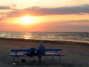 Φωτογραφία για Εγκαίνια σε παραλία για άτομα με προβλήματα όρασης