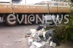 Χαλκίδα: Άνοιξε την πόρτα και είδε να προσγειώνεται αυτοκίνητο!