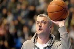 Σοκ στο Βελιγράδι - Μαχαίρωσαν σε εστιατόριο τον Πρέντραγκ Ντανίλοβιτς