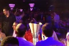 ΠΑΟΥΕΛ : ΜΠΟΥΖΟΥΚΙΑ ΜΕ ΤΗΝ ΟΜΑΔΑ! ΔΩΣΕ...! *PHOTOS*