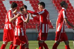 ΔΕΝ... ΠΑΙΖΟΝΤΑΙ ΟΙ ΝΕΟΙ ΤΟΥ ΘΡΥΛΟΥ!