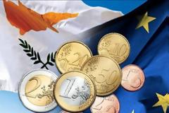 Παραμονή στην Ευρωζώνη επιθυμεί η πλειοψηφία των Κυπρίων σύμφωνα με δημοσκόπηση