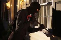 Συνελήφθησαν δύο αλλοδαποί για διάρρηξη οικίας στη Λάρισα