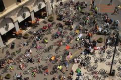 Η μεγάλη συμμετοχή στην ποδηλατοπορεία κι η φωτογραφία της... χρονιάς!