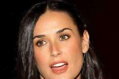 Demi Moore: 