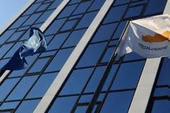 Υπέρ του μνημονίου οι Κύπριοι