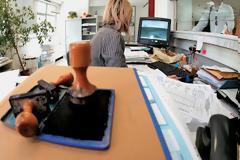 Δεν βγαίνουν οι απολύσεις στο Δημόσιο