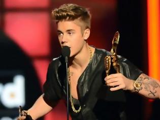 Φωτογραφία για Αποδοκιμάστηκε στα Billboard Awards o Justin Bieber!