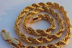 Έκλεψε αλυσίδα από τον λαιμό πεζής