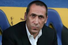 Αναβολή με Δώνη στον ΠΑΟΚ