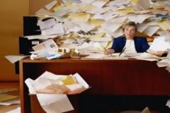 Θυρωρός έλειπε από το πόστο του επί ενάμιση χρόνo για να βοηθά τη γυναίκα του στη δουλειά της