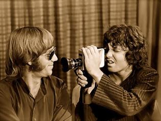 Φωτογραφία για Ray Manzarek και Jim Morrison και πάλι μαζί... στην γειτονιά των αγγέλων [video]