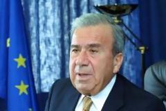 Απολογείται για τις μίζες του Άκη o πρώην υπουργός της Κύπρου Ντ. Μιχαηλίδης