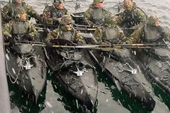 Στρατιωτική χρήση καγιάκ