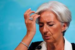 Η Κύπρος προκαλεί «πονοκεφάλους» στο ΔΝΤ