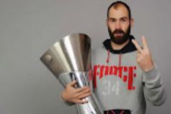 Περήφανος για τον Μπαρτζώκα...