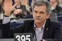 Άρση ασυλίας του ευρωβουλευτή του ΠΑΣΟΚ Σπύρου Δανέλλη