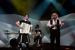 Έβγαλε του Αγάθωνα τα...άπλυτα στη φόρα!