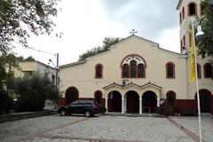 Κόσμος και κοσμάκης στον Άγιο Κωνσταντίνο Τρικάλων