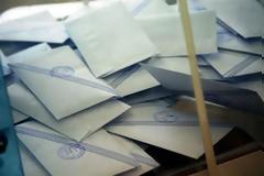 Νωρίτερα οι ευρωεκλογές