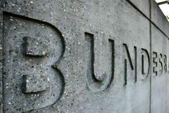 Ανοιχτή σε δημοσιονομική χαλάρωση η Βundesbank