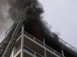 Φωτογραφία για Πάτρα: Aπό απροσεξία η πυρκαγιά στο ξενοδοχείο Αστήρ - Δείτε φωτο-video