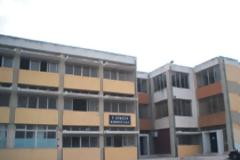 Επιταγμένα και τα σχολεία των δήμων