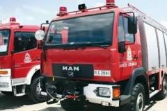 Στις φλόγες ένα χωματουργικό μηχάνημα