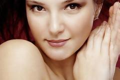 Απλώστε σωστά την κρέμα χεριών